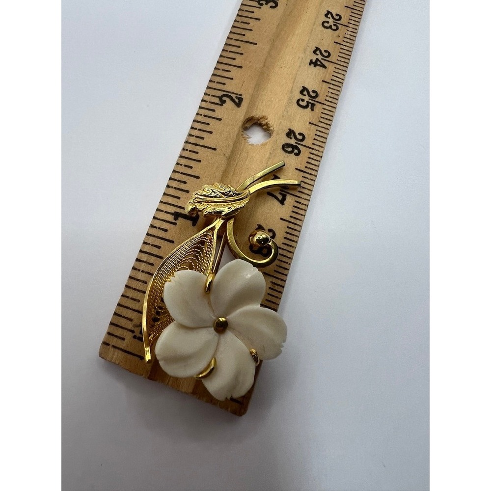 Vintage Sorrento Brooch 12K Gold Filled Carved Shell Flower Filigree‎ Italy - Picture 8 of 16